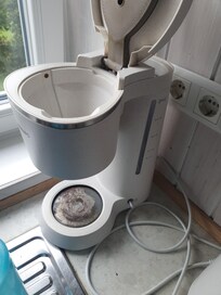 Abgenutzte Kaffeemaschine