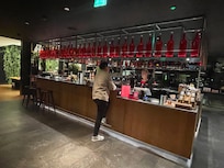 Great bar where you could get a wide range of beverages, coffees, cappuccinos, teas plus a wonderful assortment of breakfast choices.