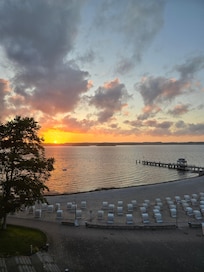 Sonnenuntergang vom Balkon