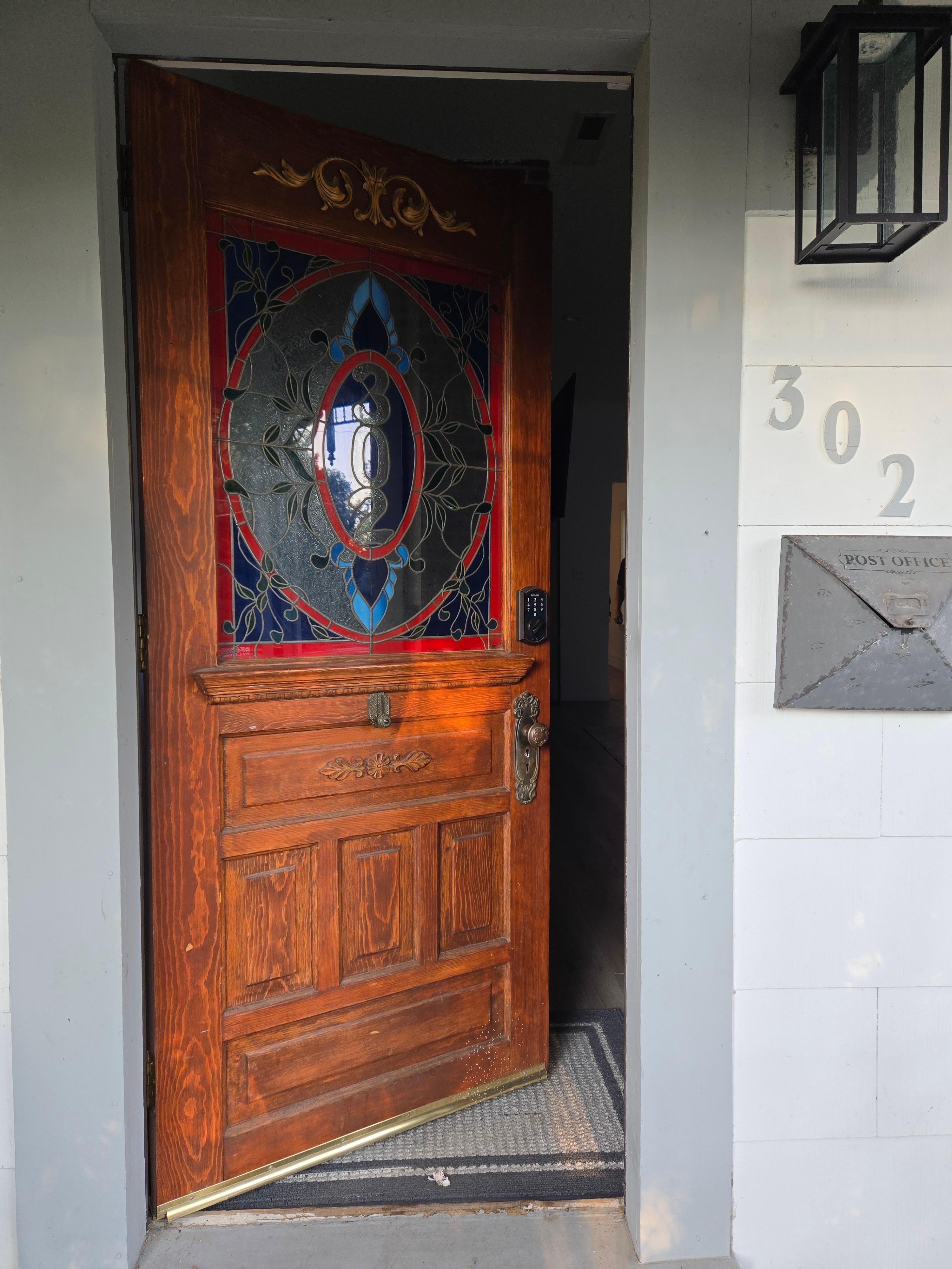 I loved this beautiful stain glass window in the front door.