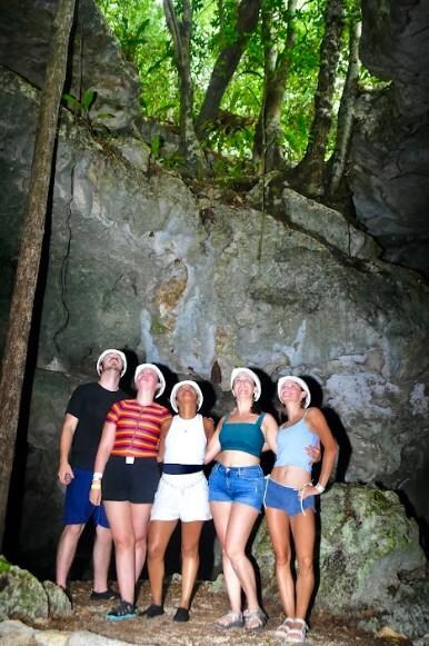 Aktun Chen Park cave