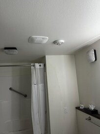 No lights in the BA?