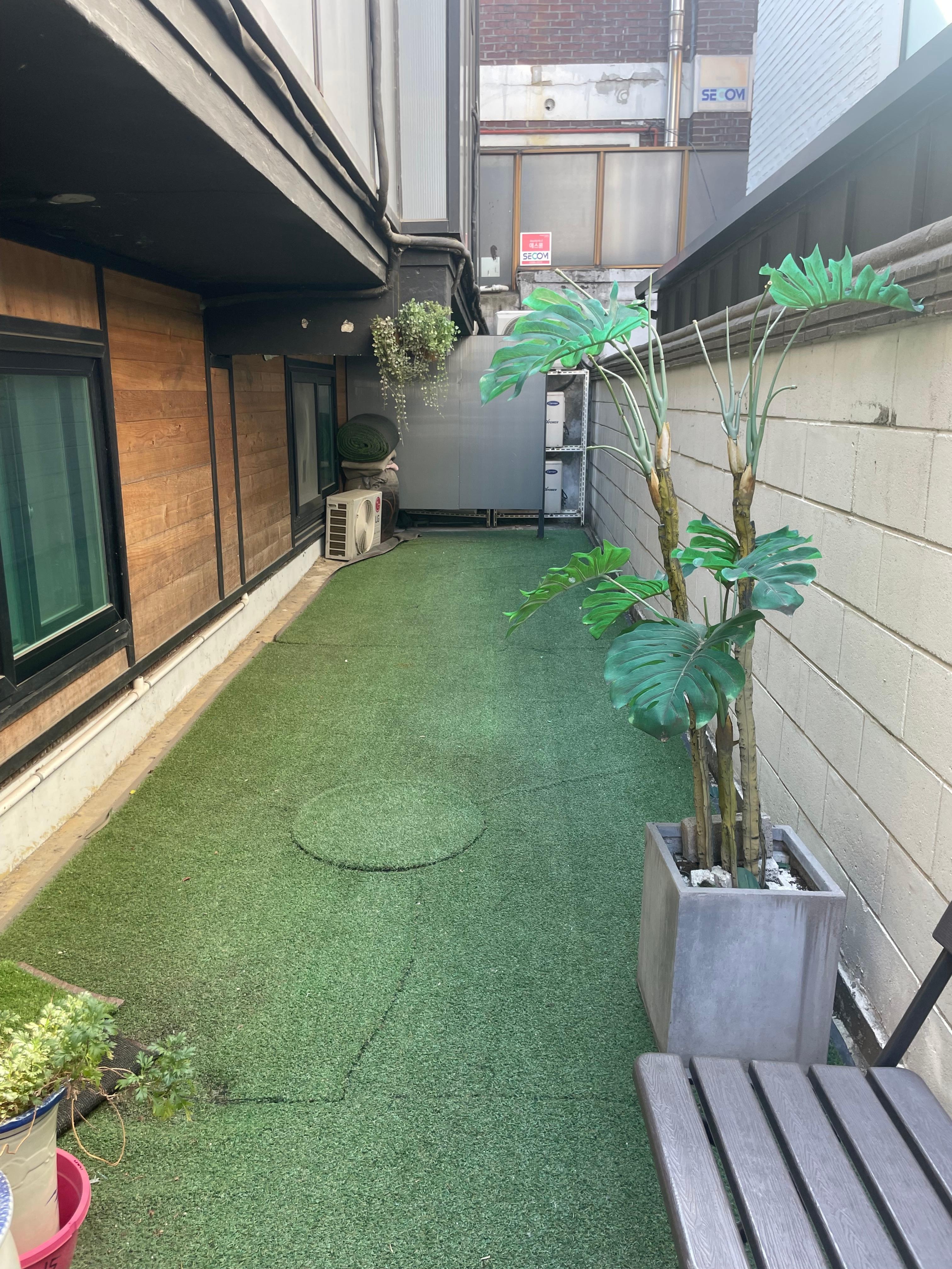 Outdoor area