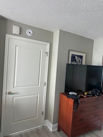 Missing smoke detector