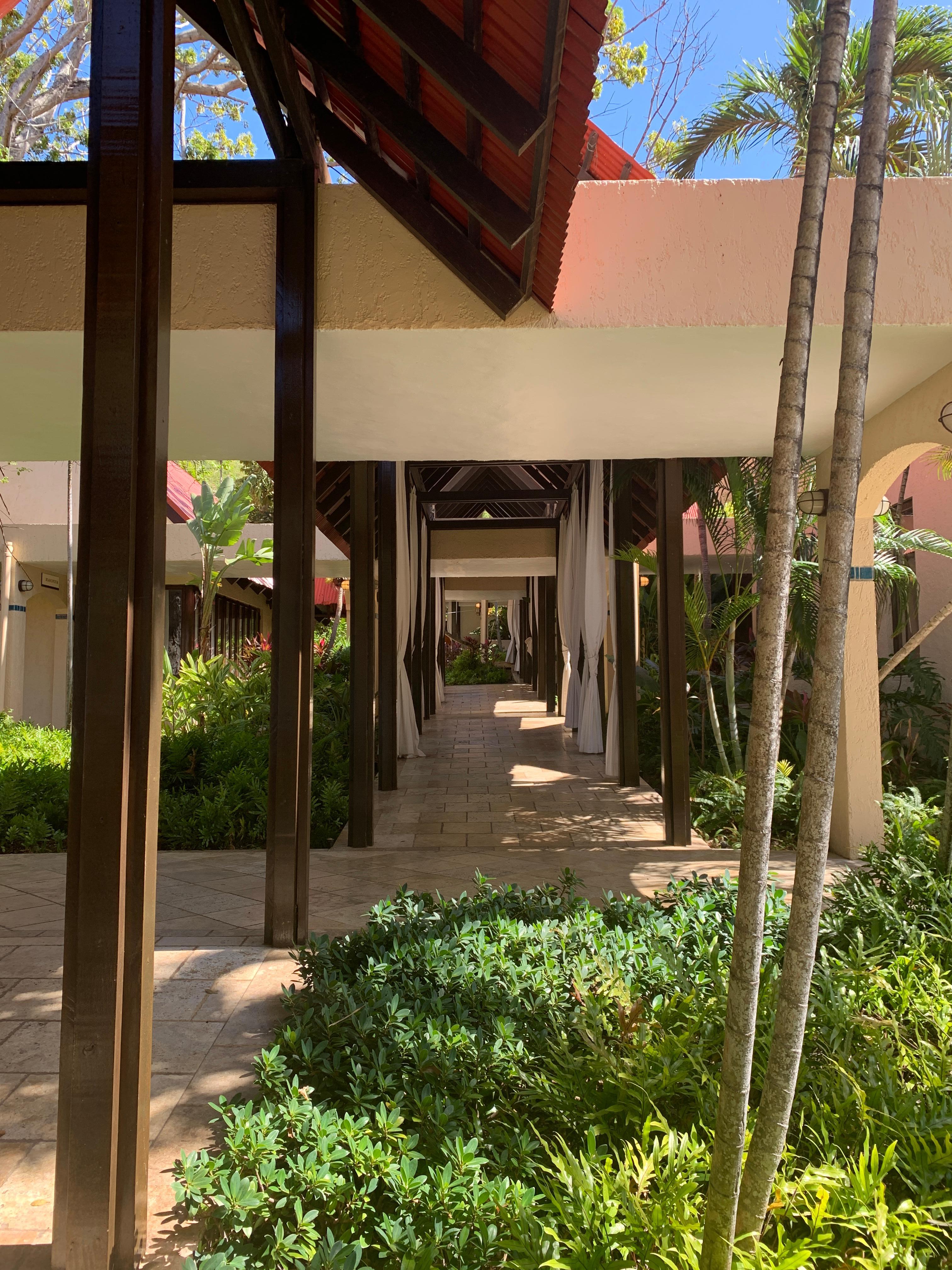 Inner walkway