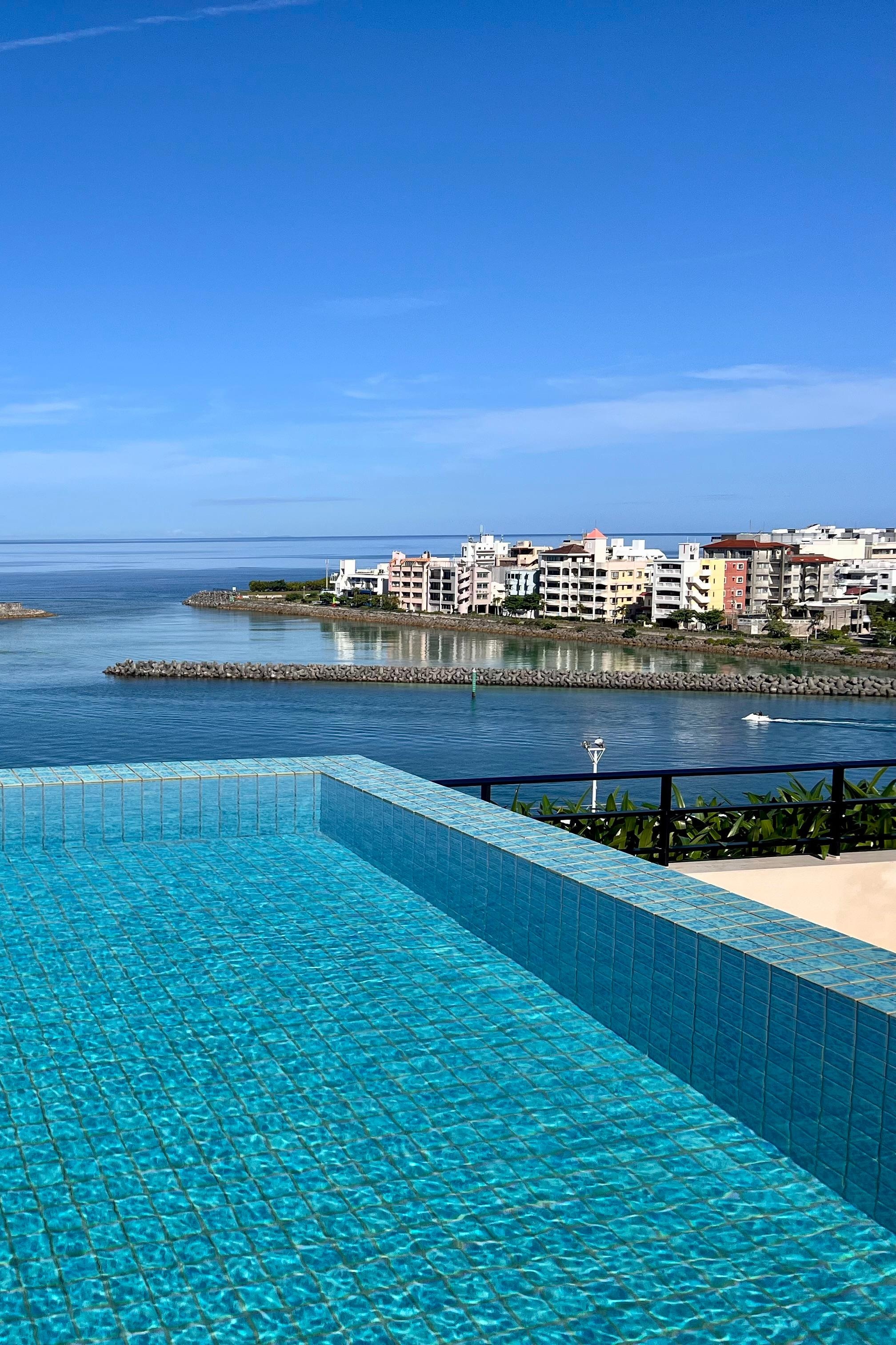 7th Floor Infinity Pool 