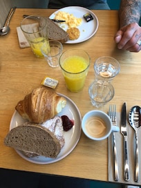 Petit déjeuner du 22.03.26