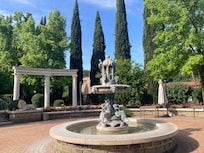 Fountain in hotel grounds