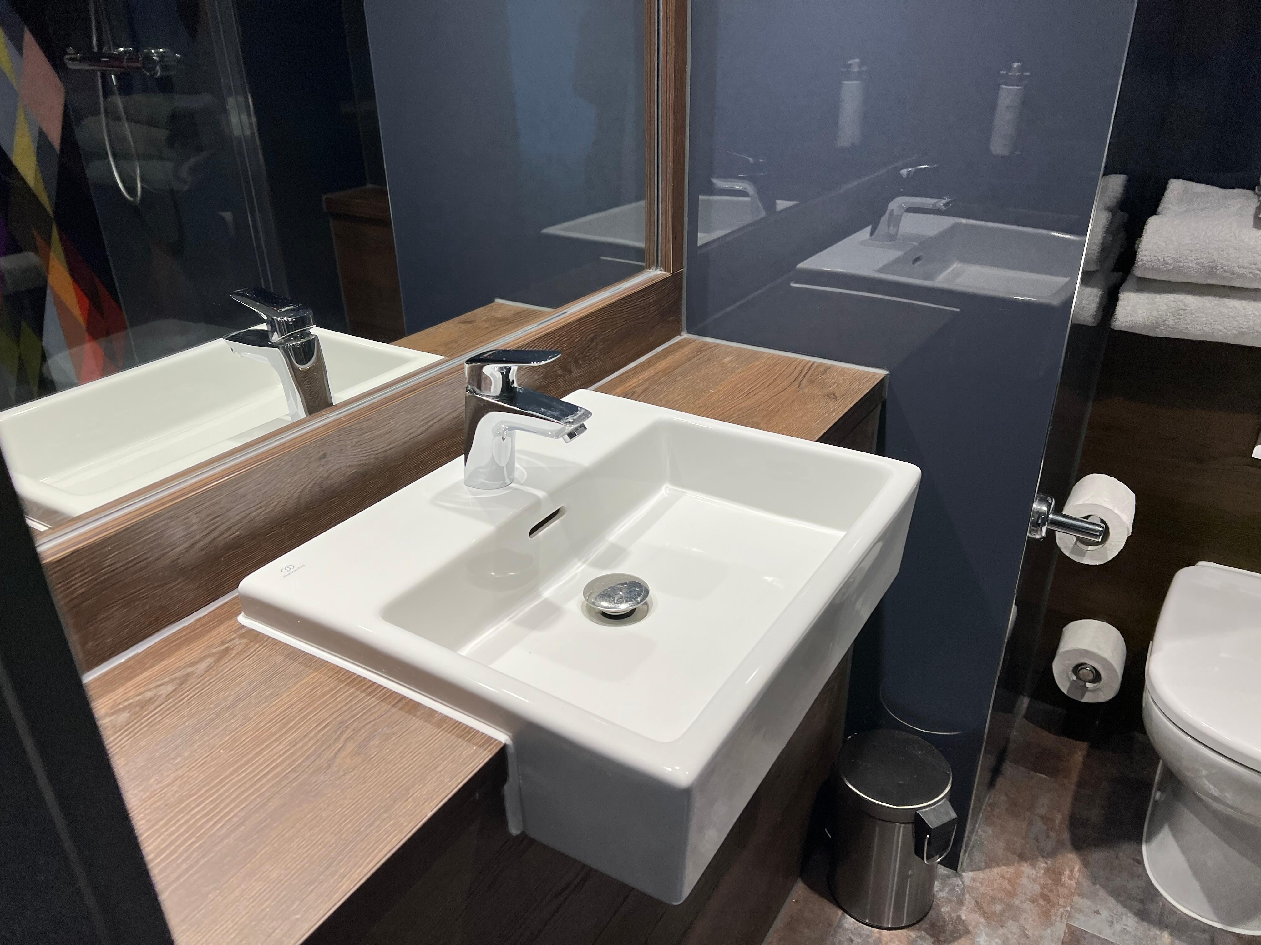 Good size bathroom
With sink good size and good quality toiletries