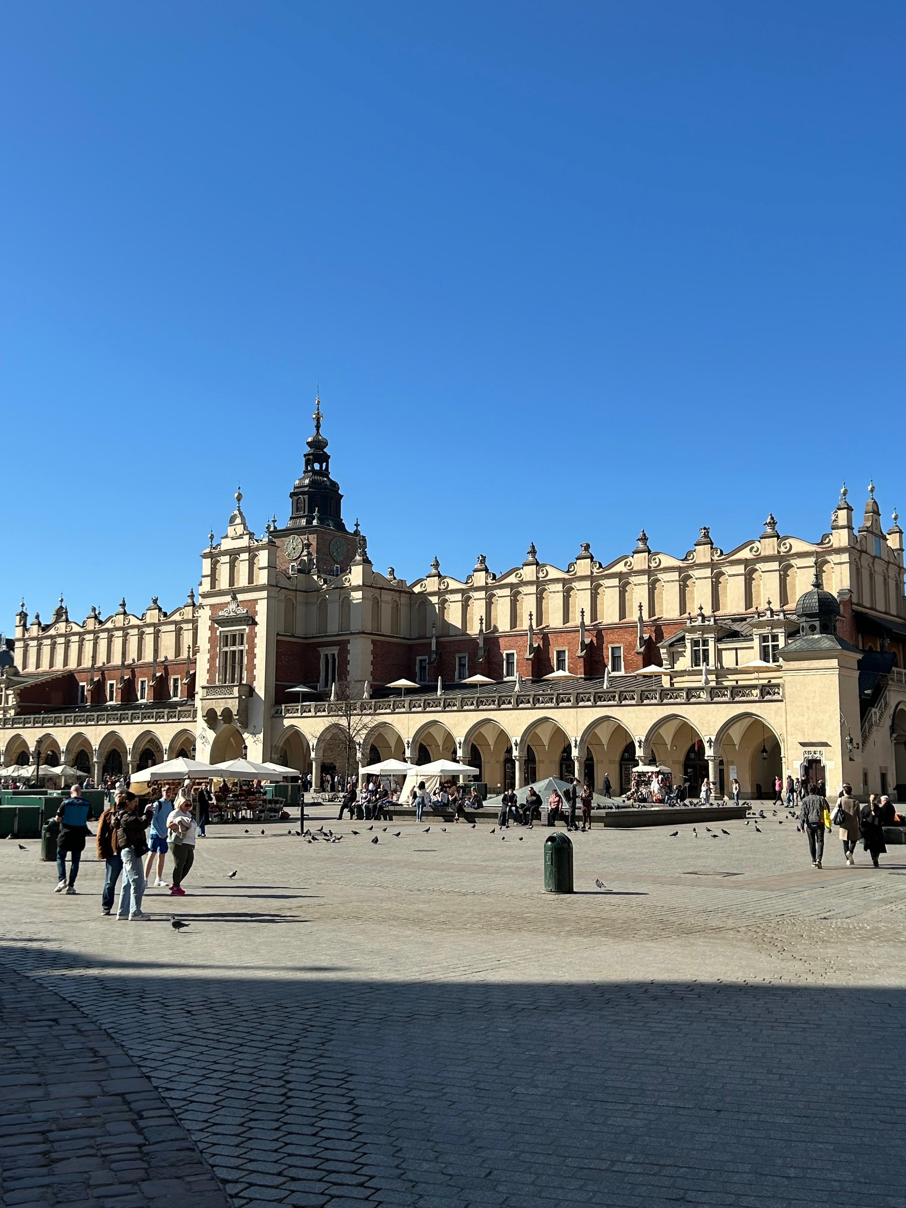 Cloth House, Old Town