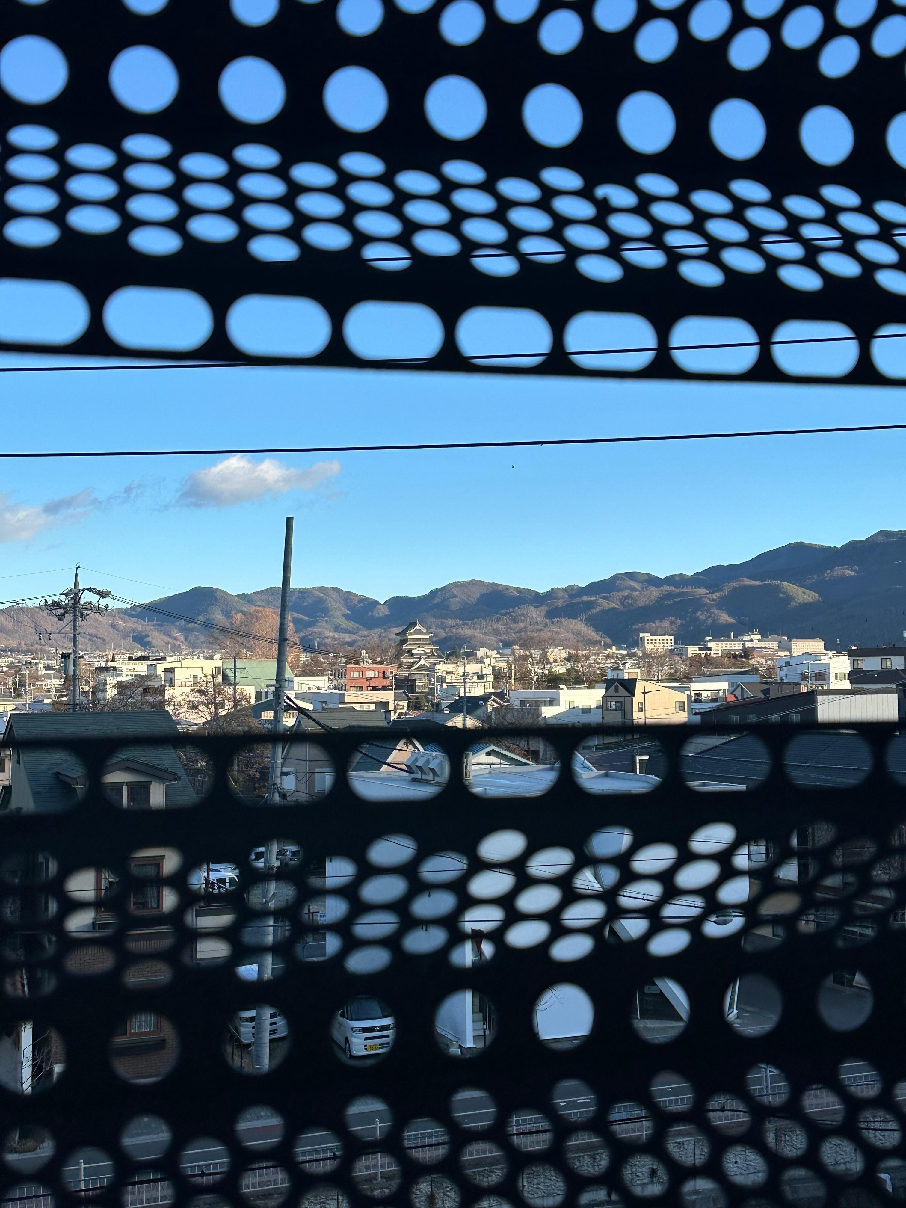 提携駐車場からの松本城