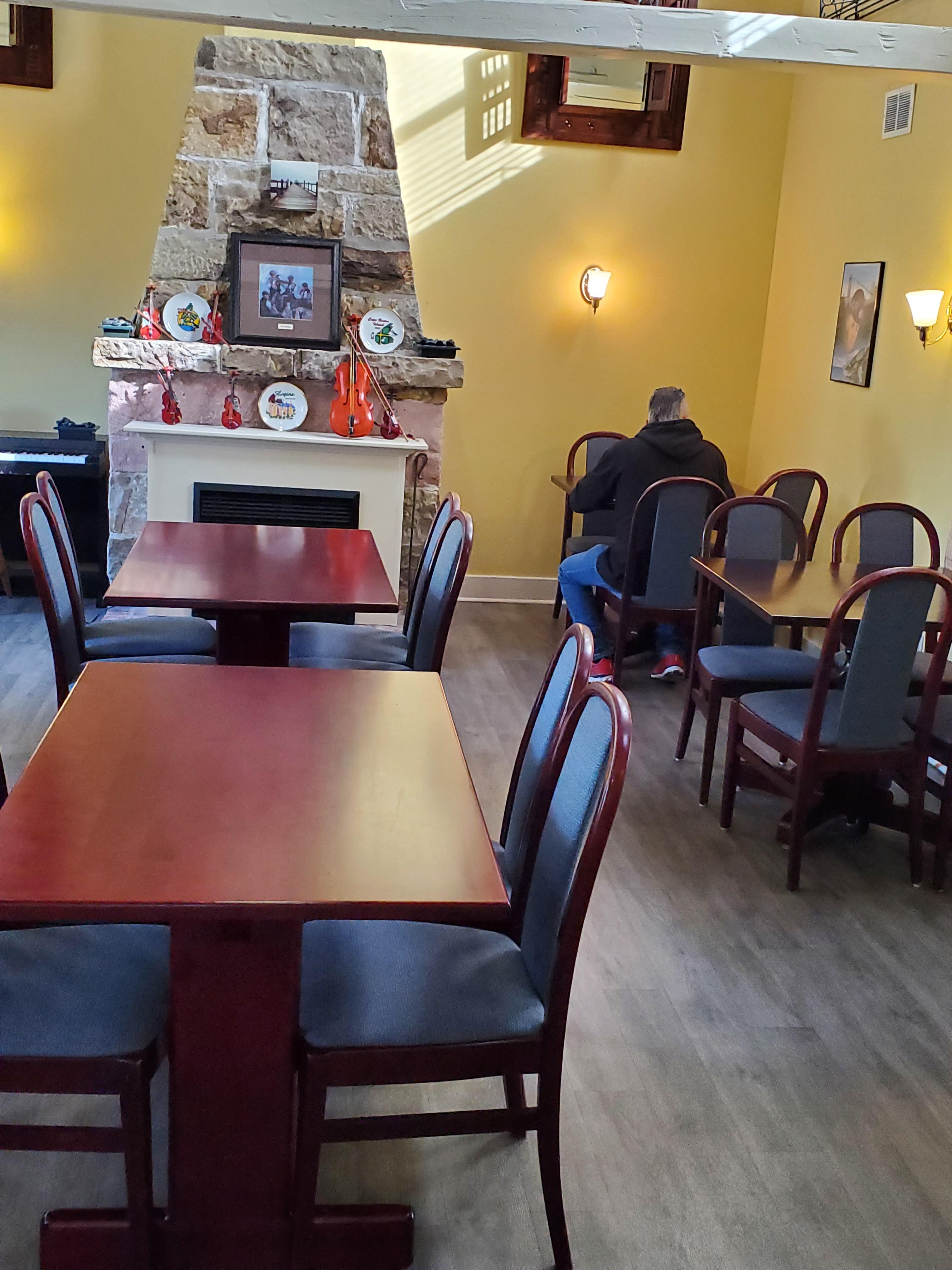 Breakfast area