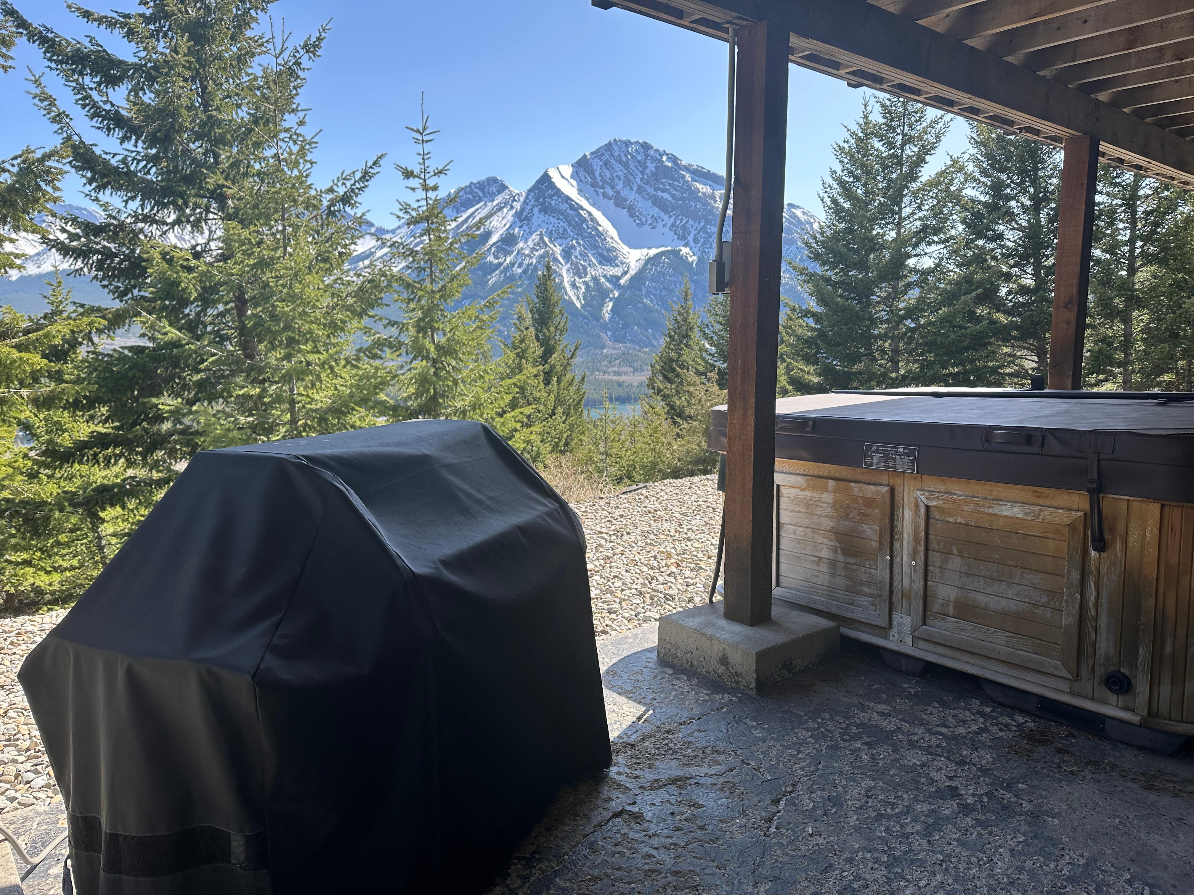 Great BBQ, same fantastic views.