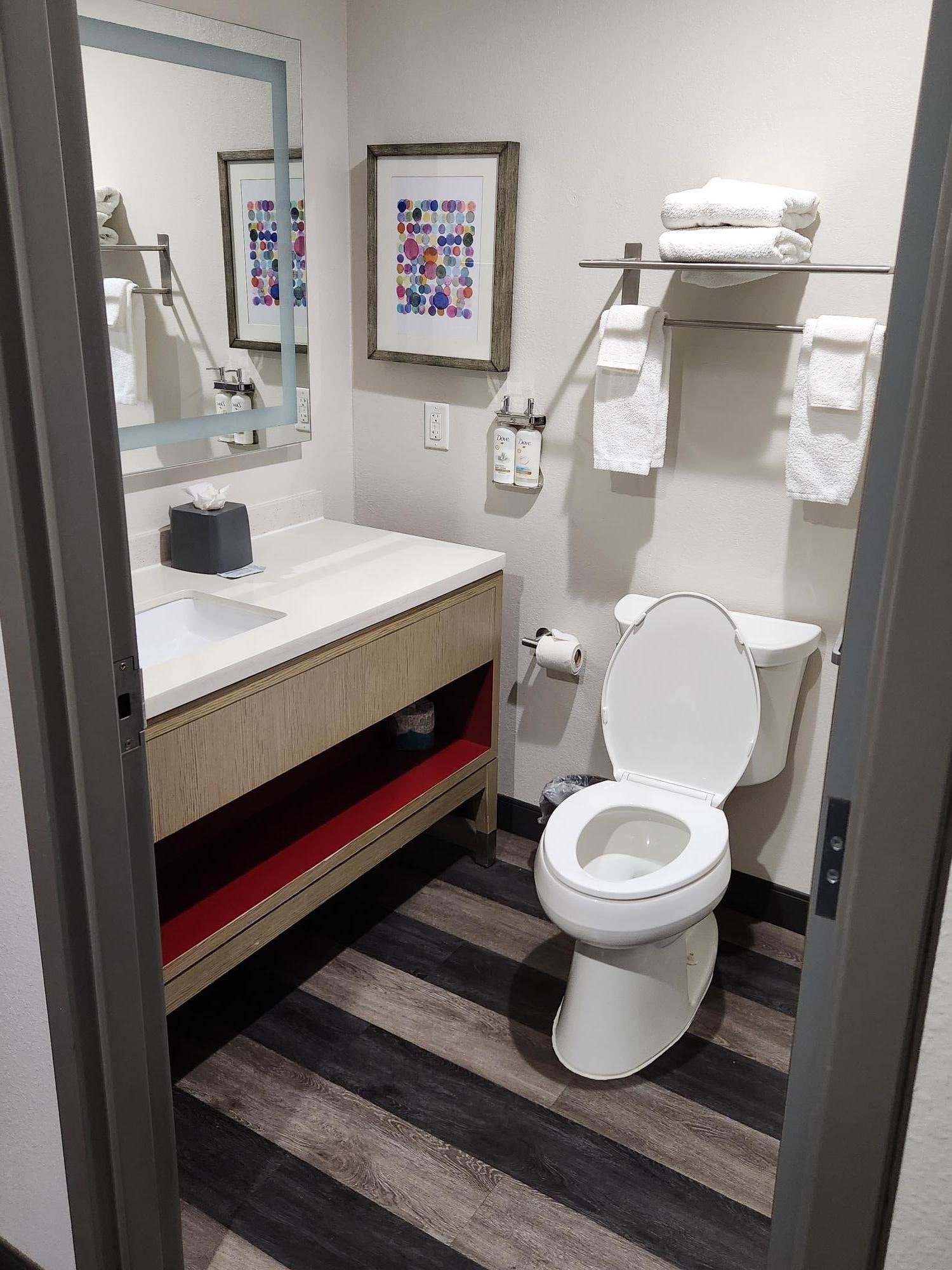 Smaller bath but really clean and nice