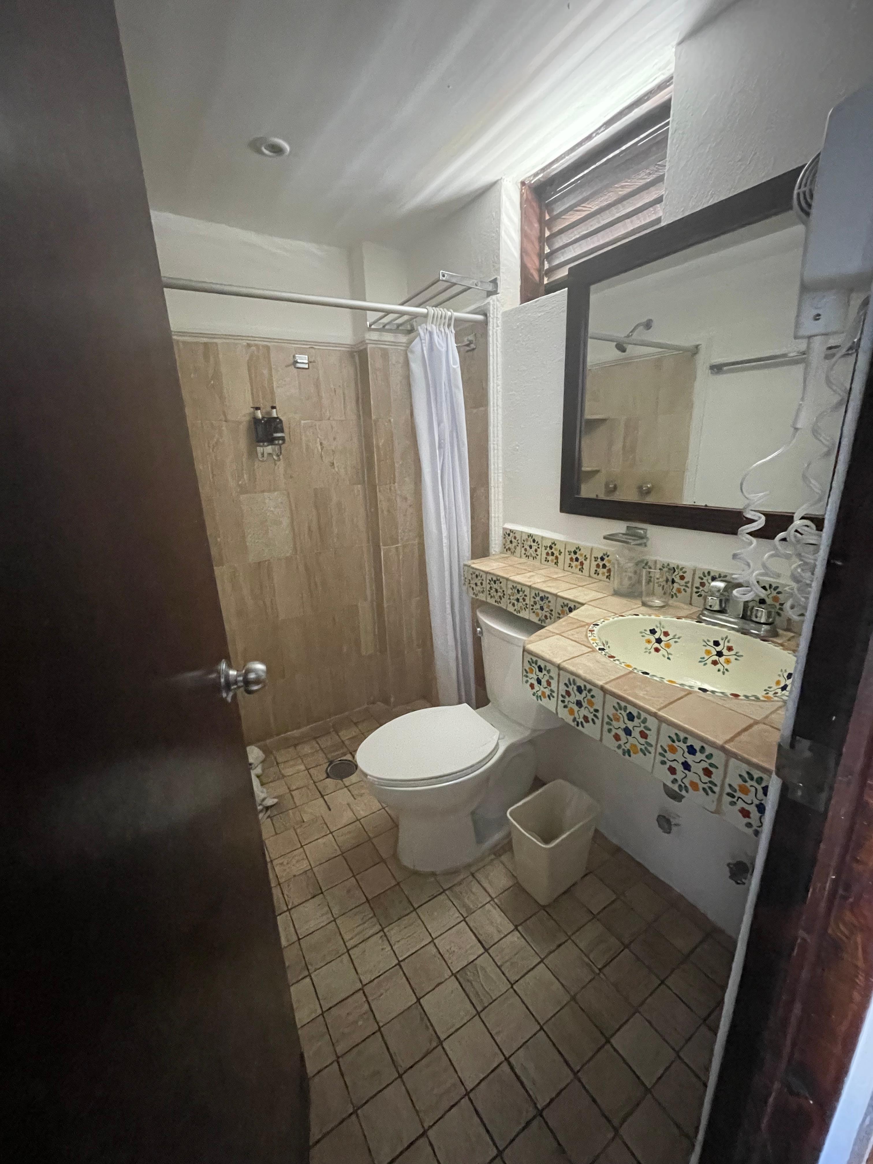 Bathroom. Single person size.