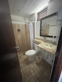 Bathroom. Single person size.