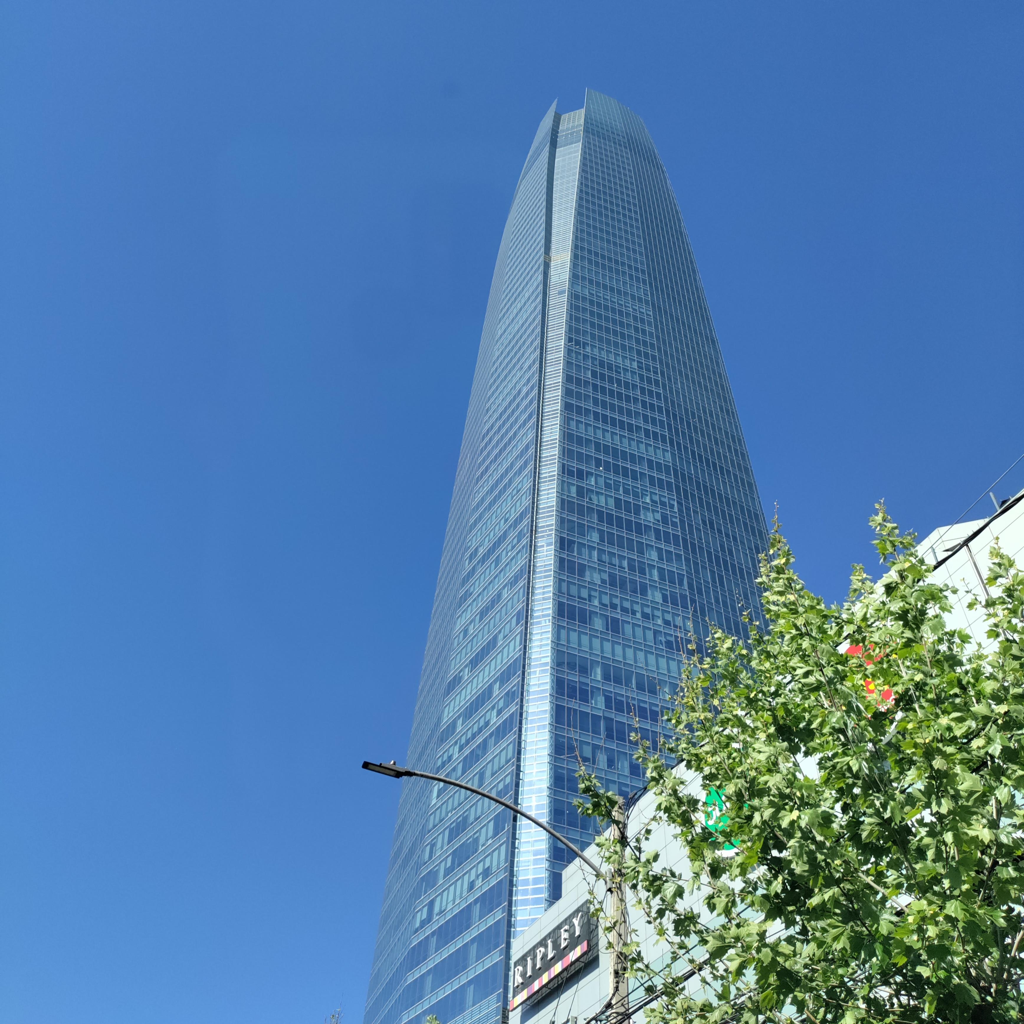 Camino al hotel, el Sky costanera