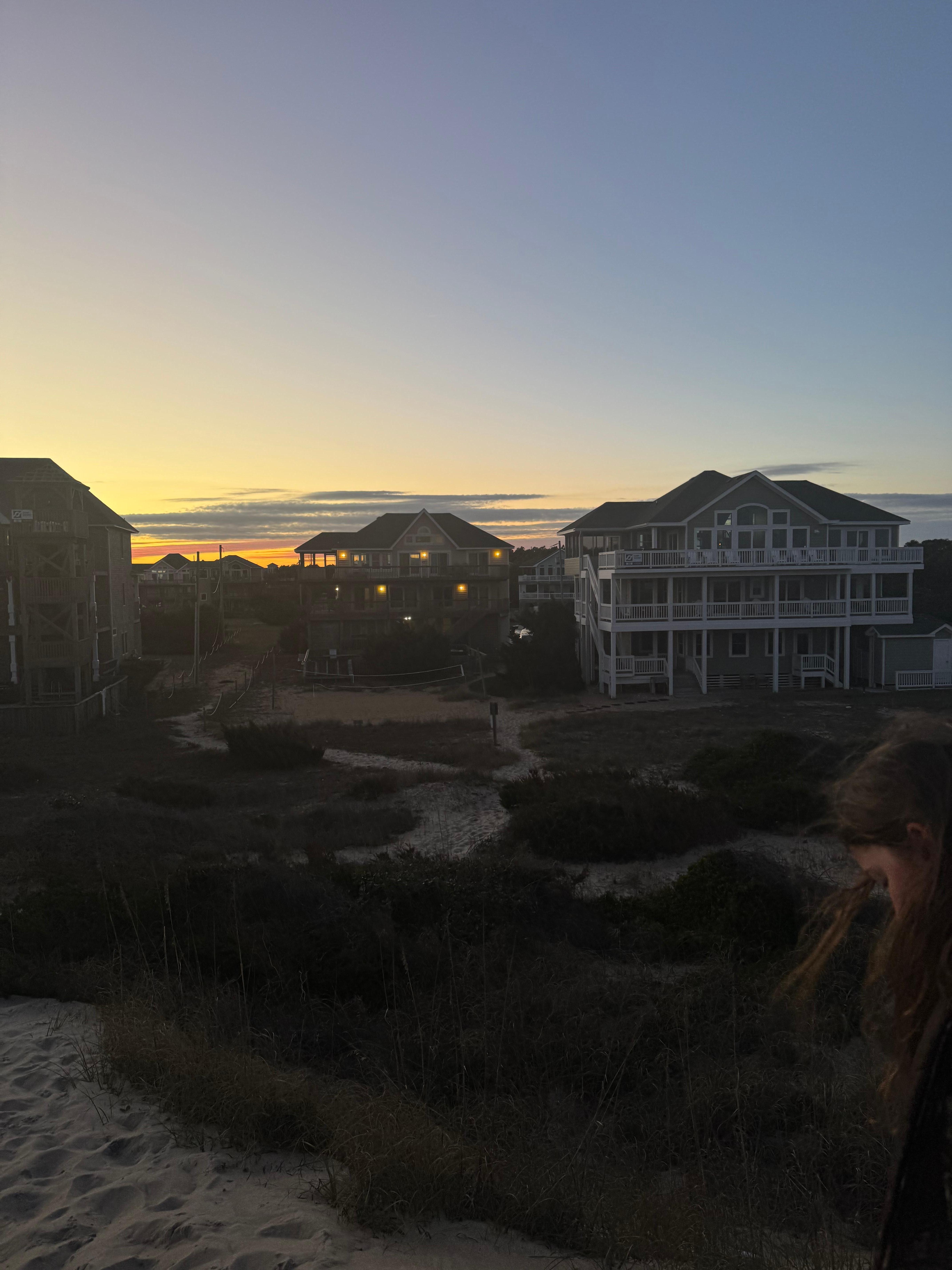 The house around sunset so pretty! 