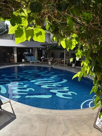 オシャレなプール