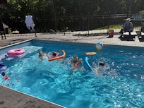 Pool time☀️