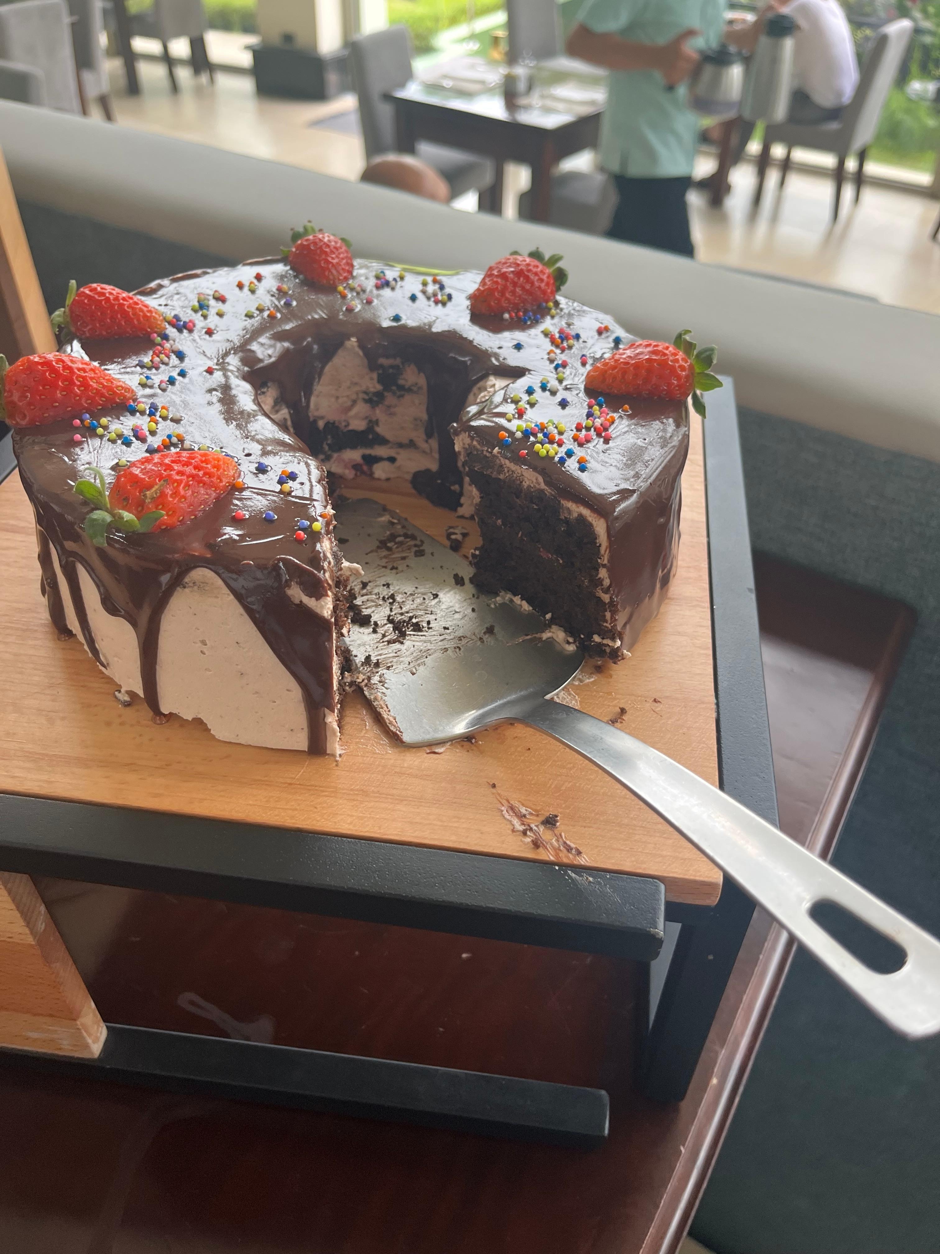 A different cake for breakfast each day!