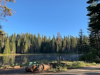 The lake next to the lodges