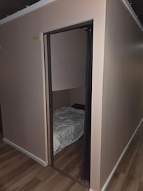 I had one of the "room" style pods