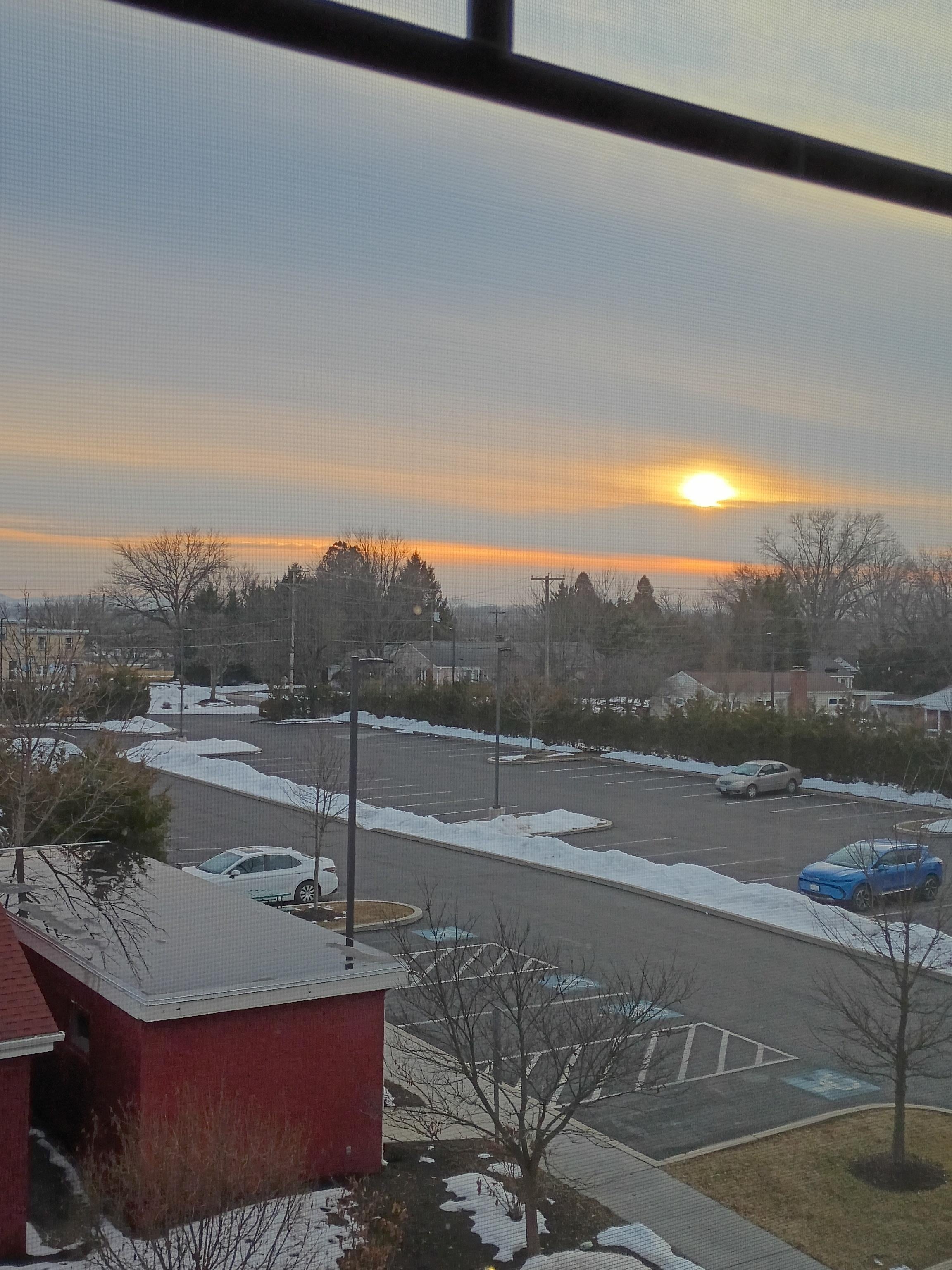 Great views of the battlefield to your left .The sunset provided a beautiful start to our night on the town within , that's walking distance 😉