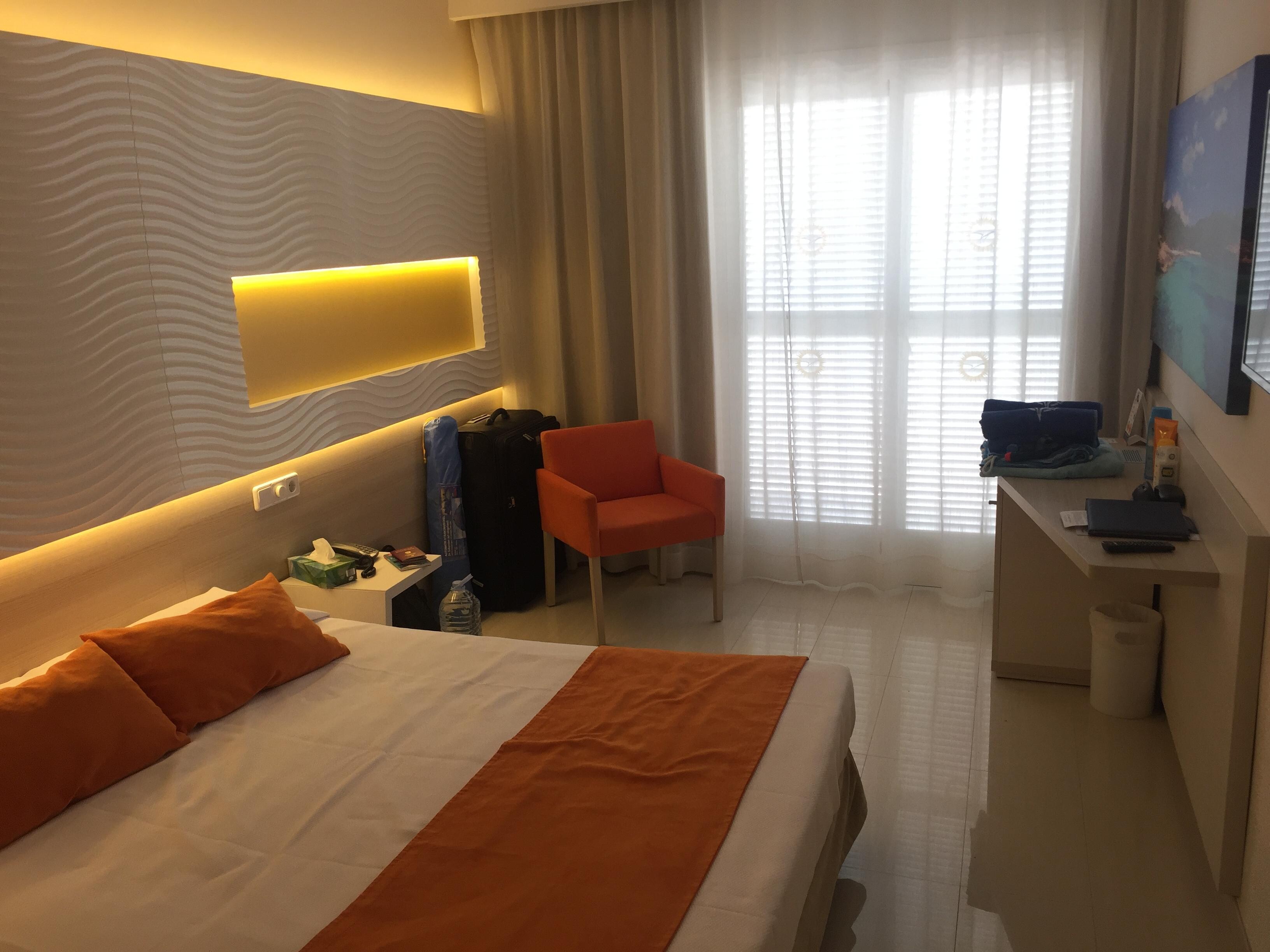 Großes Zimmer