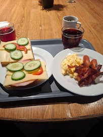 Frukost