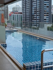 Nice rooftop pool. Often very quiet.