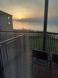 Deluxe Superior room with balcony overlooking the estuary