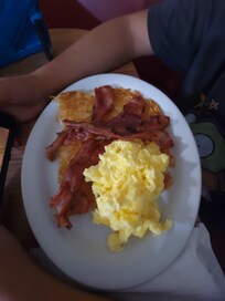 Delicious breakfast at southshore cafe across in the Inn