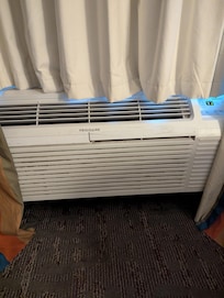 Moldy/dirty air conditioner