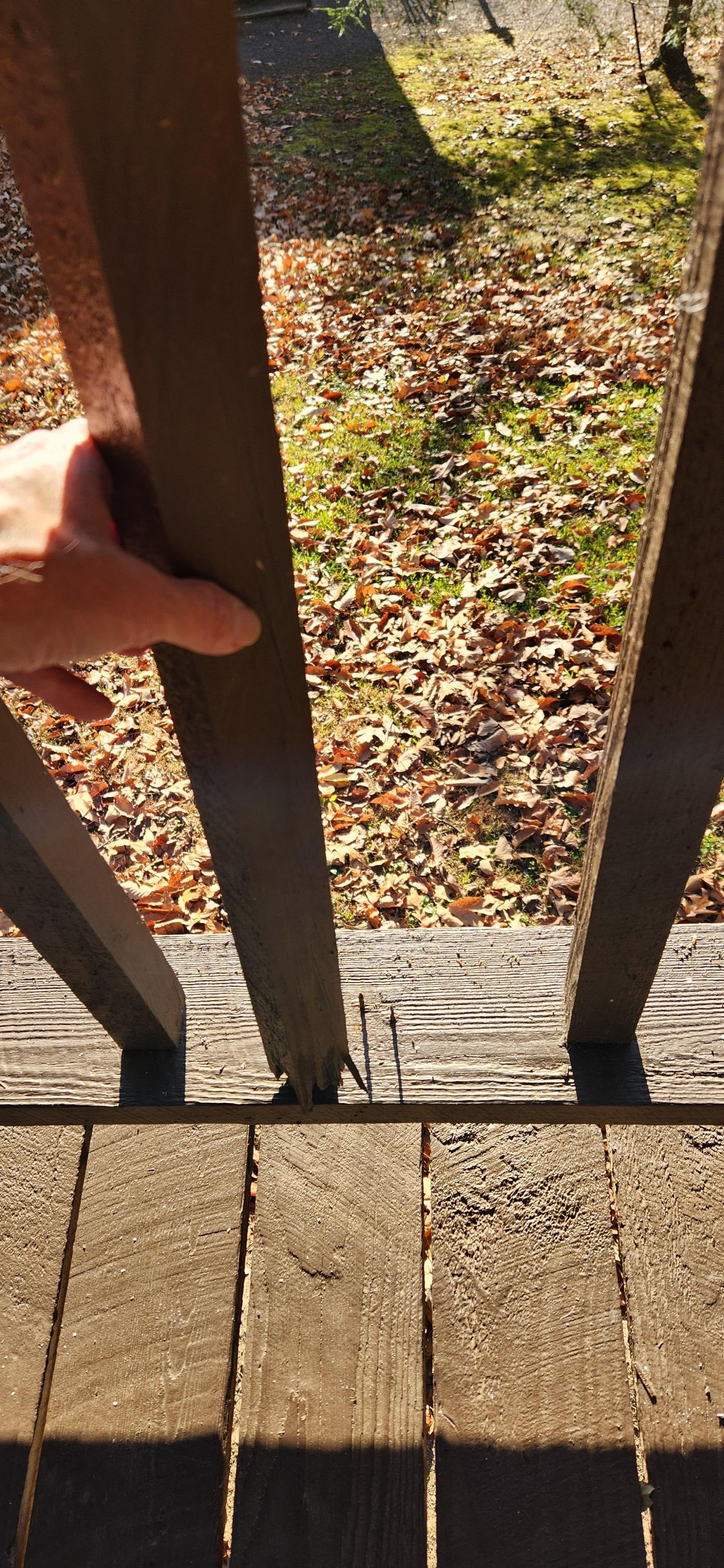 A child could easily fall through and off deck. 1200 for 6 nights to stay in a safety nightmare. Kitchen sink faucet handle not even attached to faucet. Totally not worth the cost.