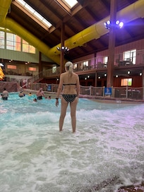 Wave pool. Working every 20 minutes