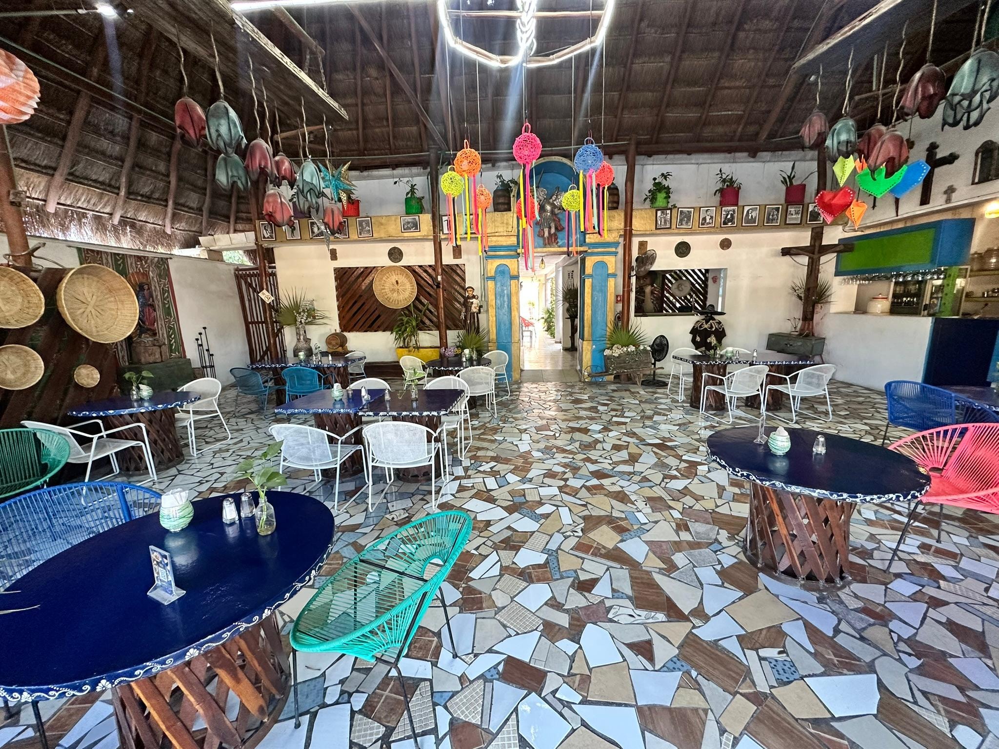 restaurant, waar ook het lekkere ontbijt wordt geserveerd