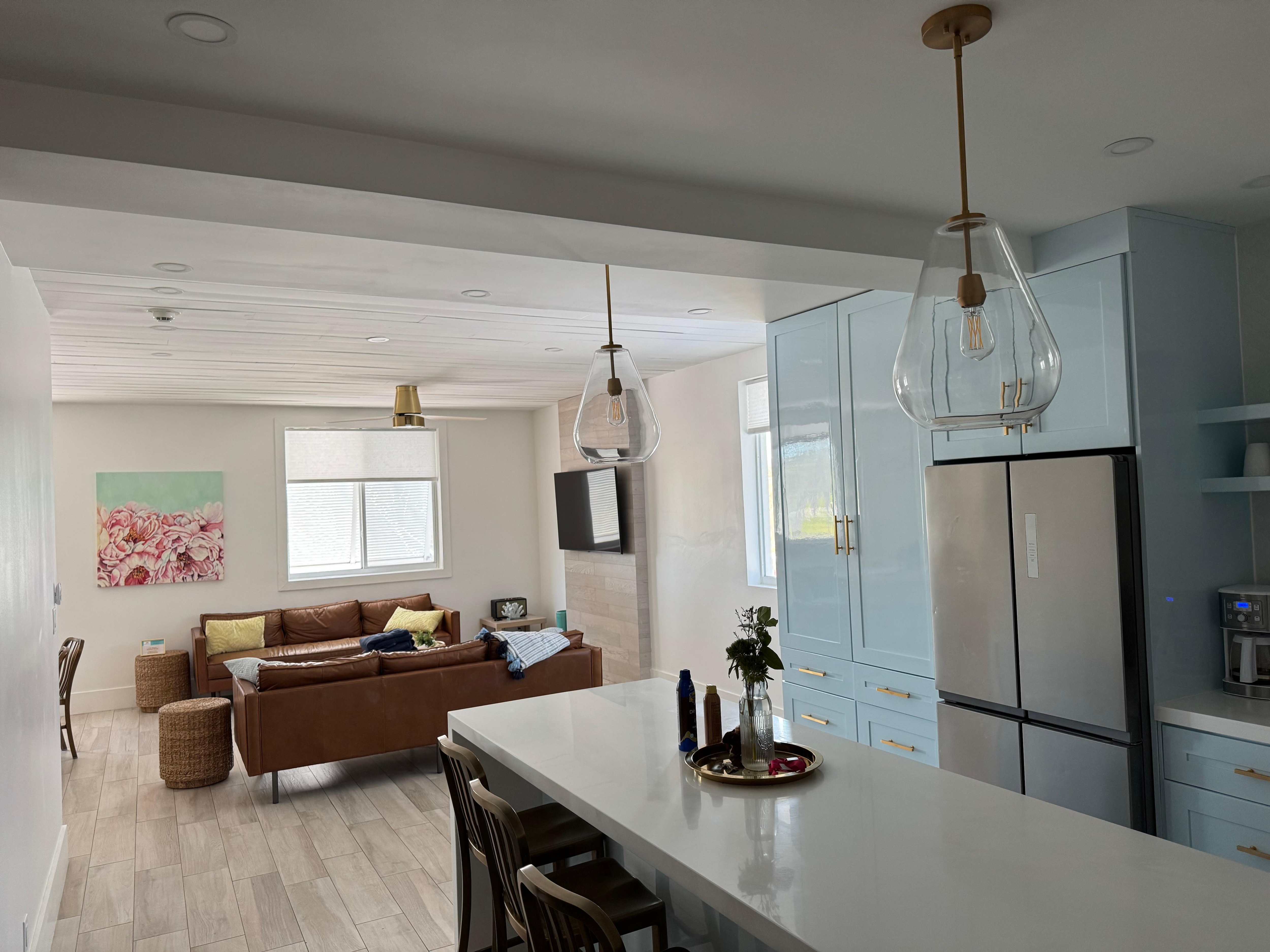 Kitchen/living room the day we left 