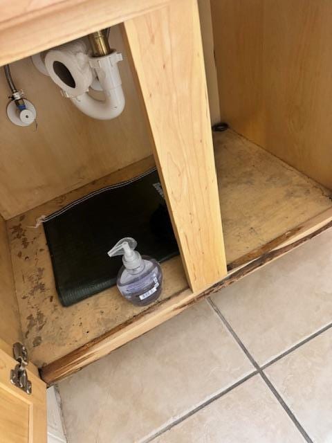 kitchen sink.  Same problem in one other bathroom