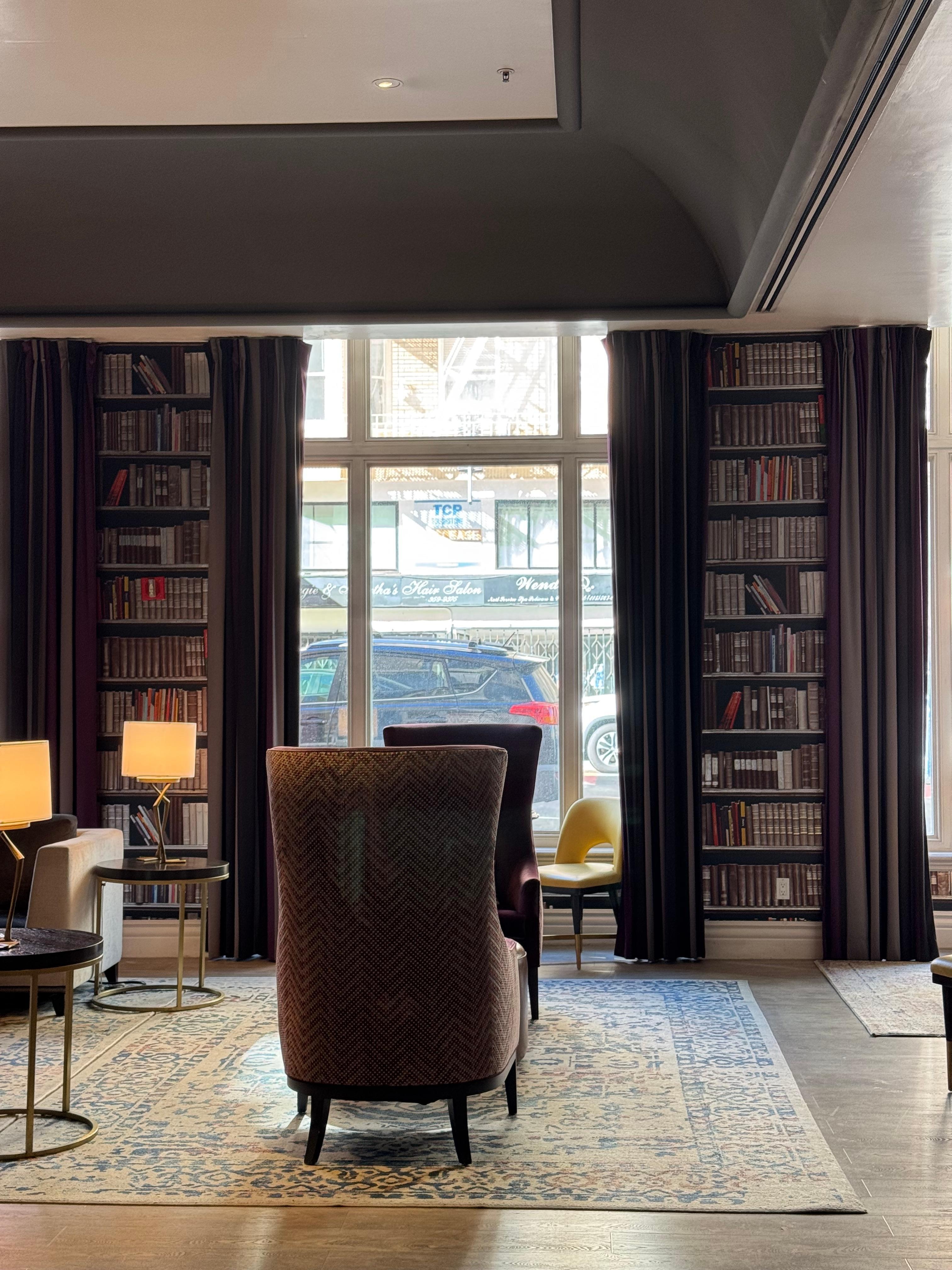 Nice & cozy library. 