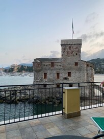 Utsikt från hotellrummets altan.