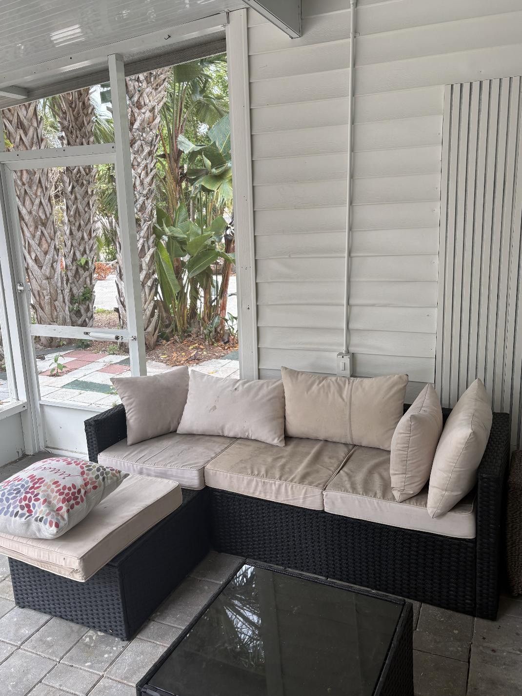 patio furniture that dosen't looking like listing at all