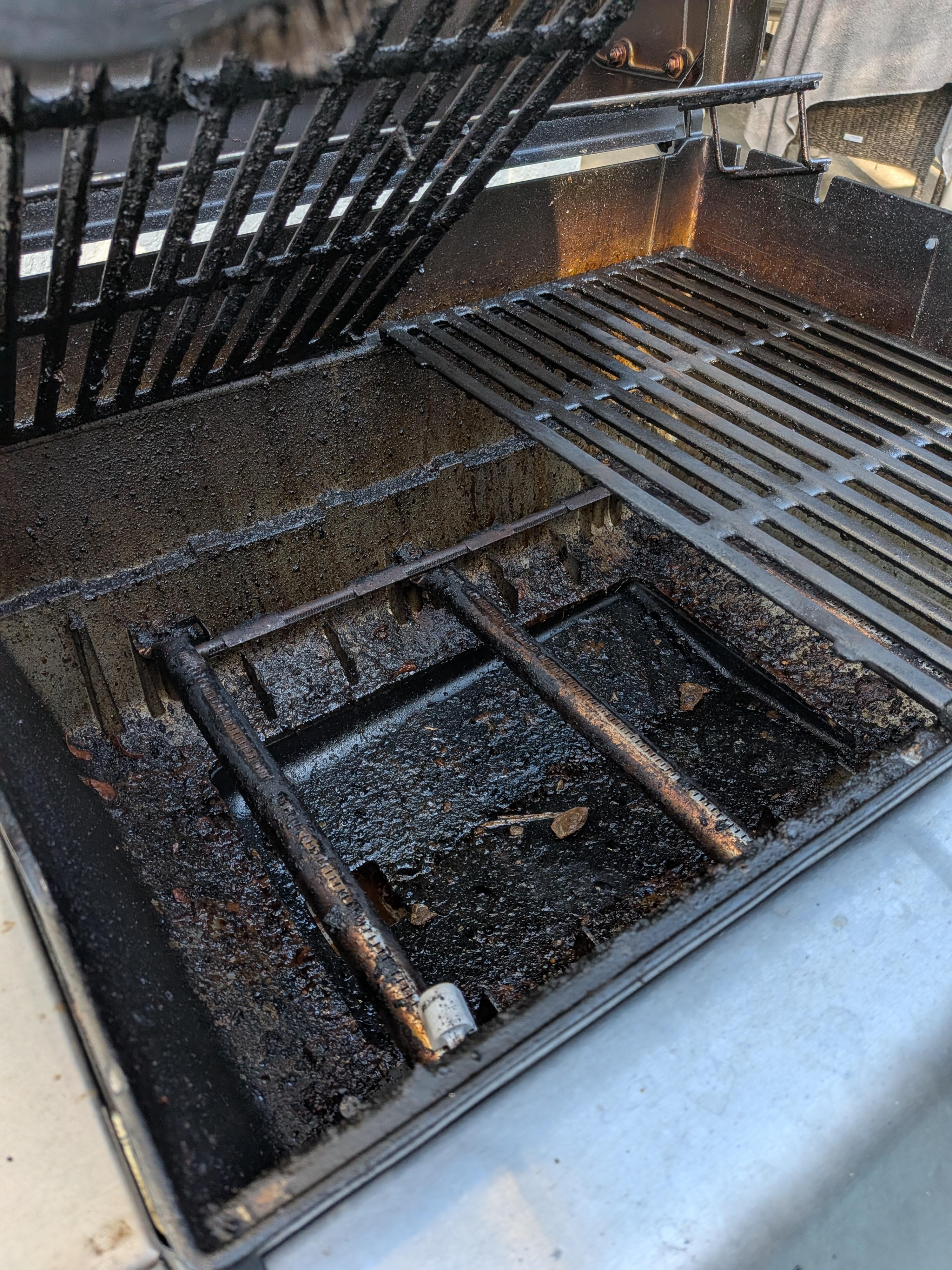 Grill missing the flavorizer bars (aka heat tents or burner covers)