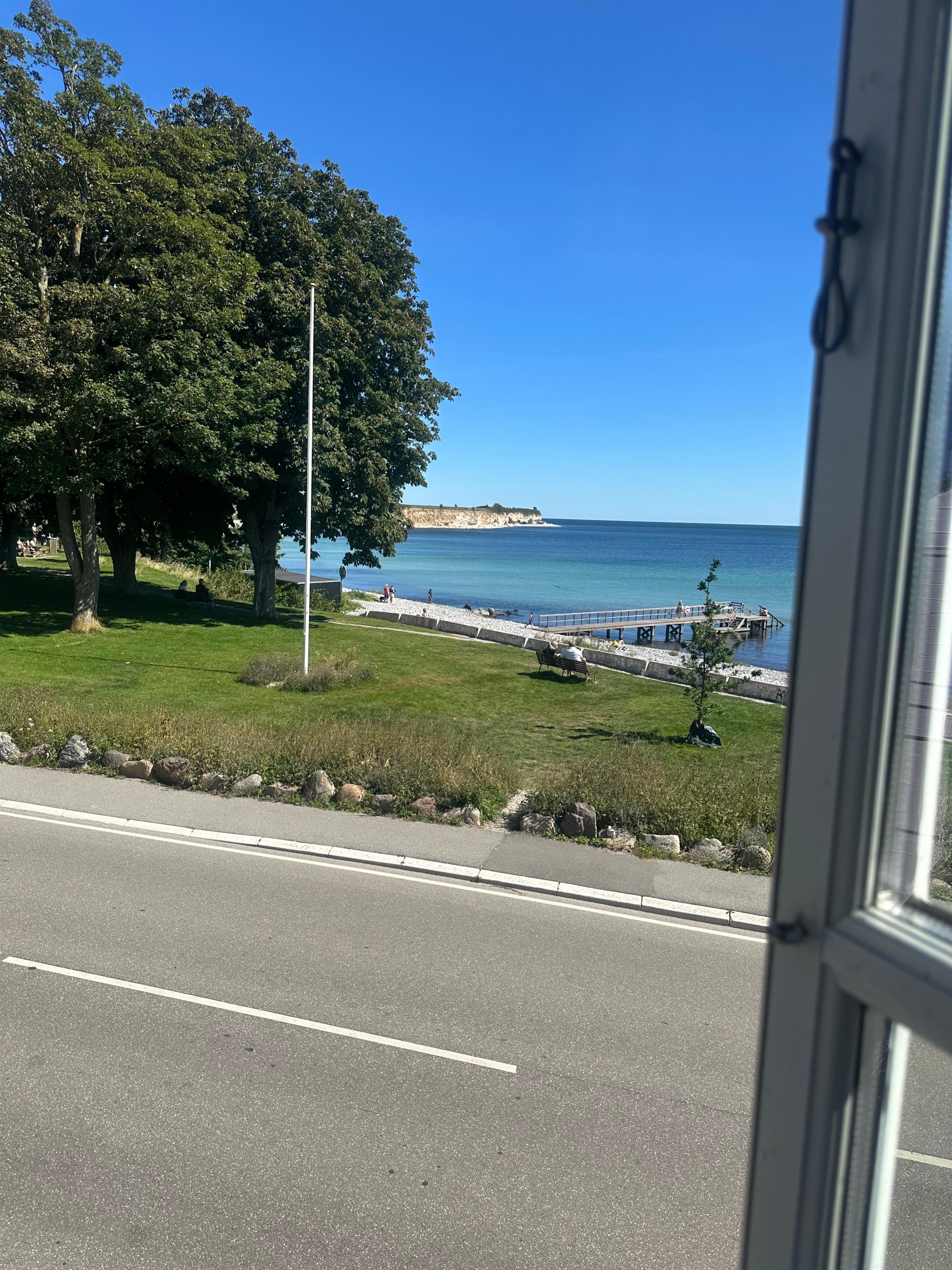 Udsigt til Stevns klint fra mit værelse