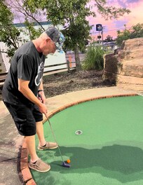 Mini golf