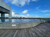 Zona de alberca muy bonita vista