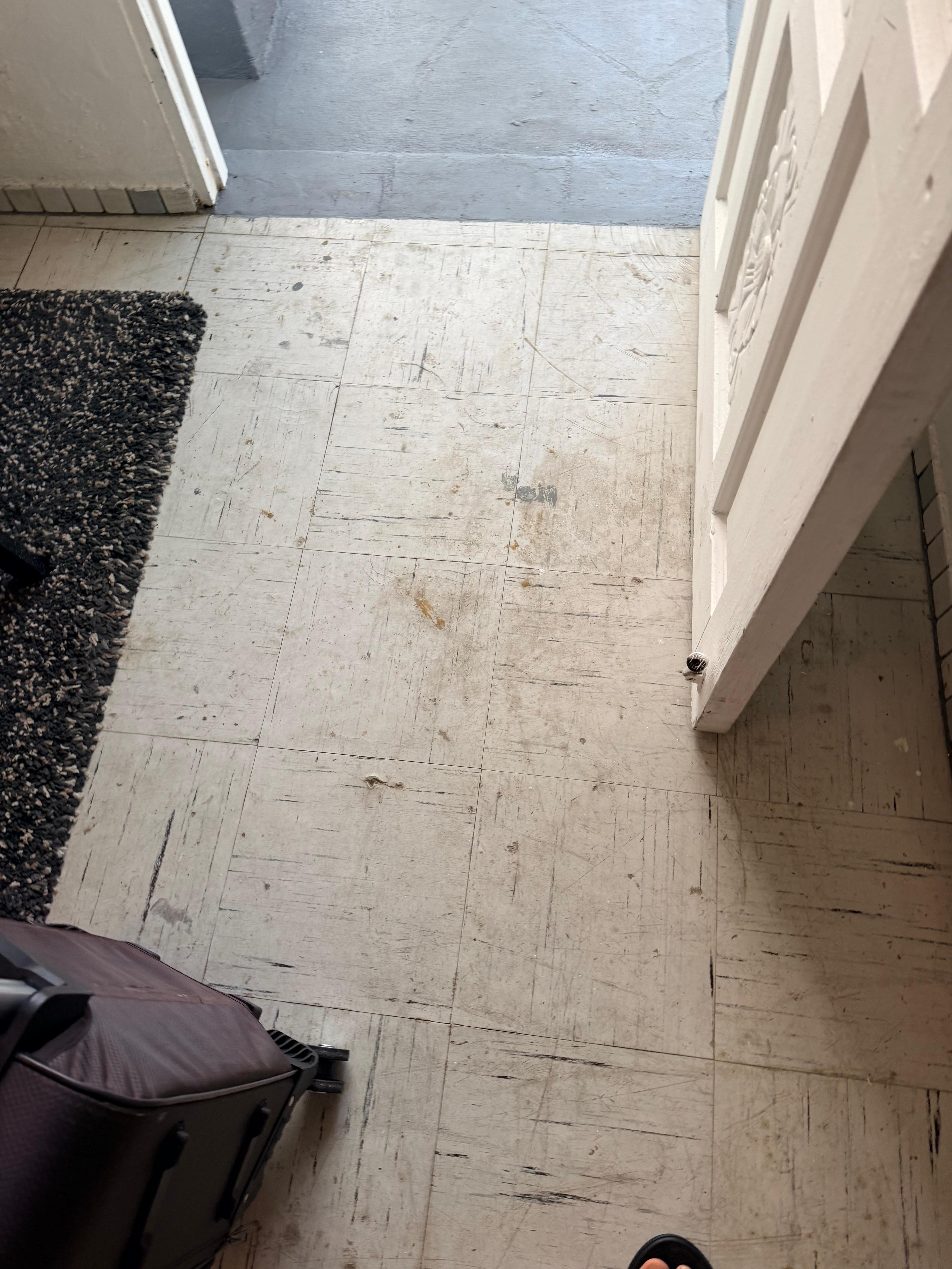 Dirty floors at entrance