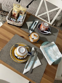 table setting