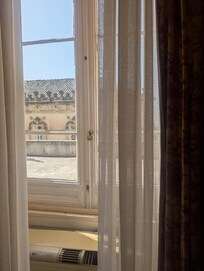 スーペリア ダブルまたはツインルームは眺望はありませんでした