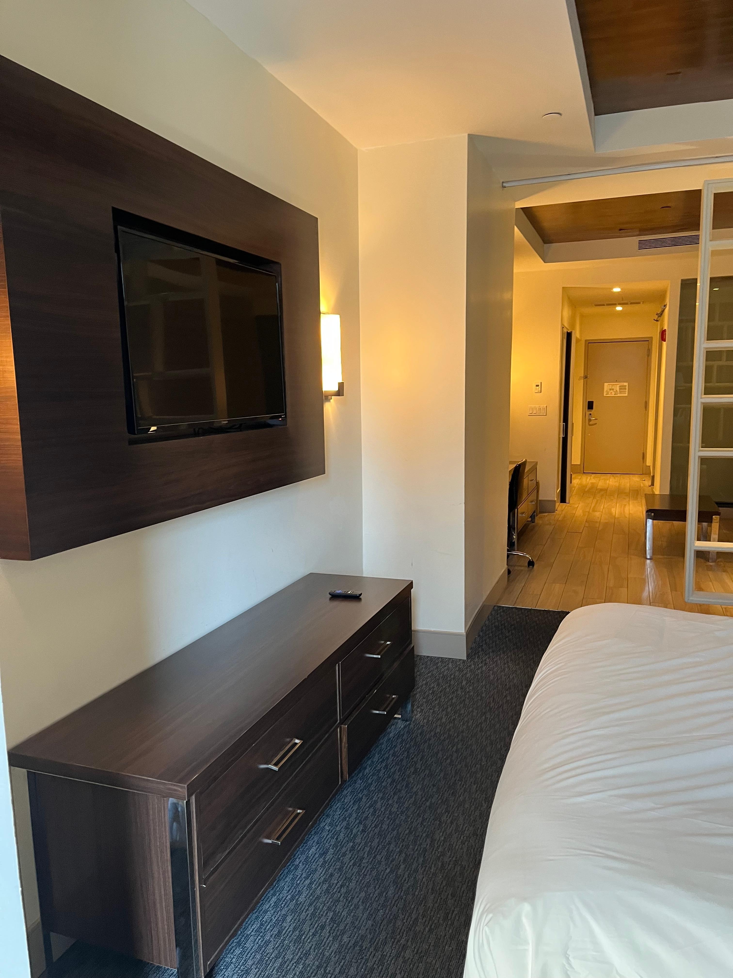 Suite size room 